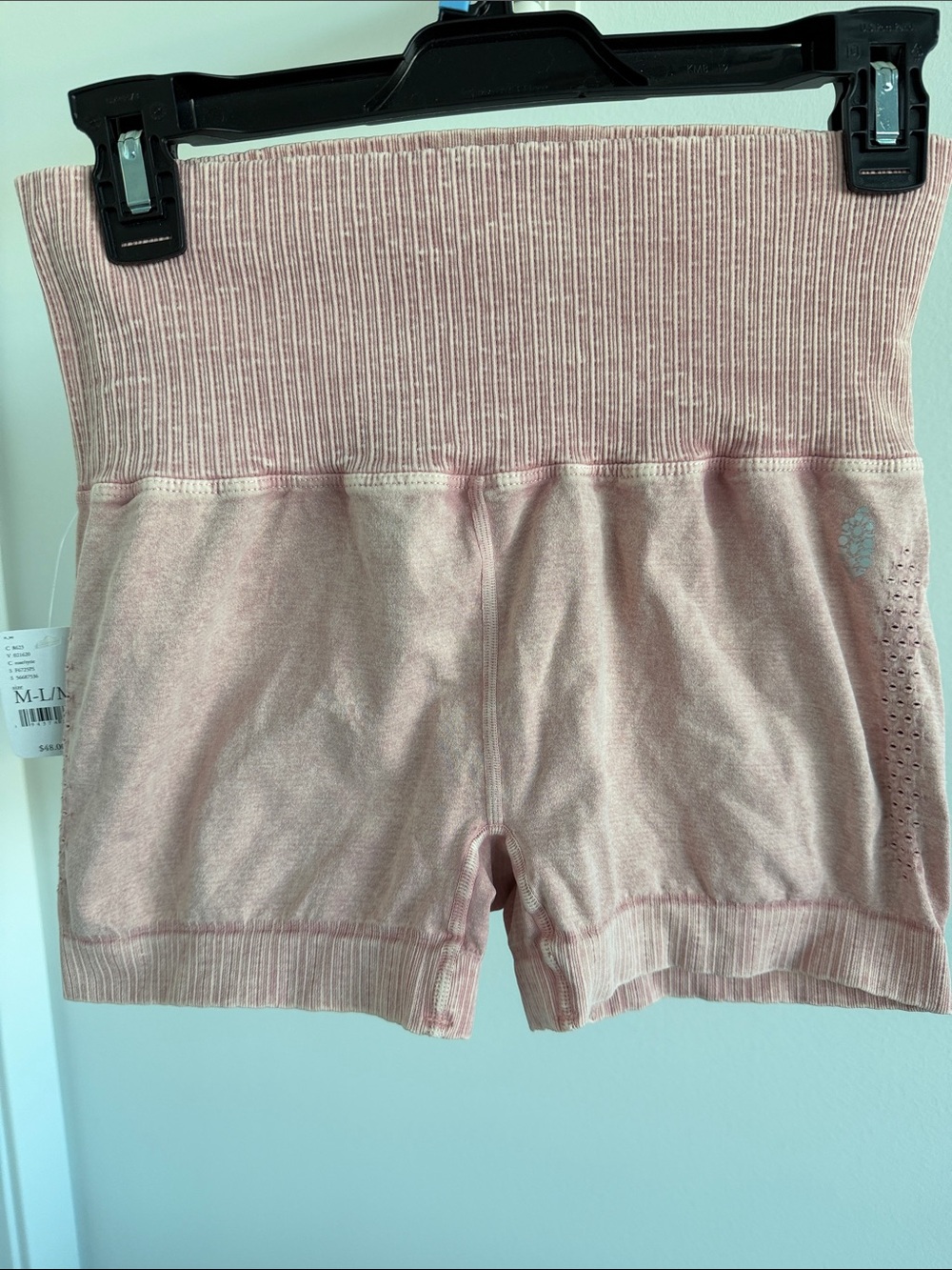 Free people movement yoga short BNWT M/L